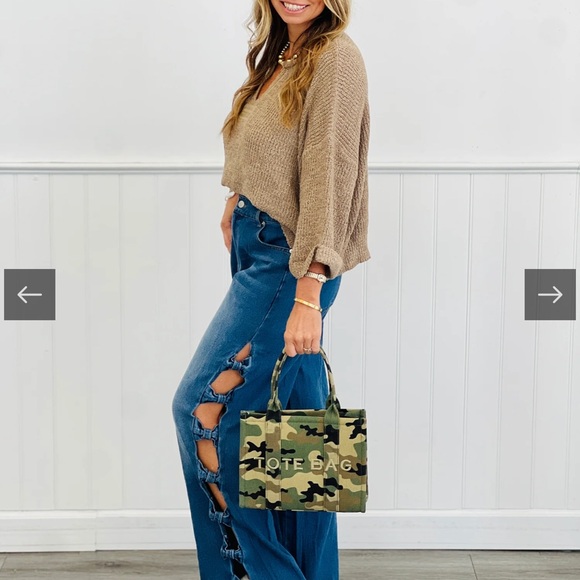 NWT Denim Wide Leg Jeans Bow Detail Open Side Pants - Boutique - Picture 8 of 8